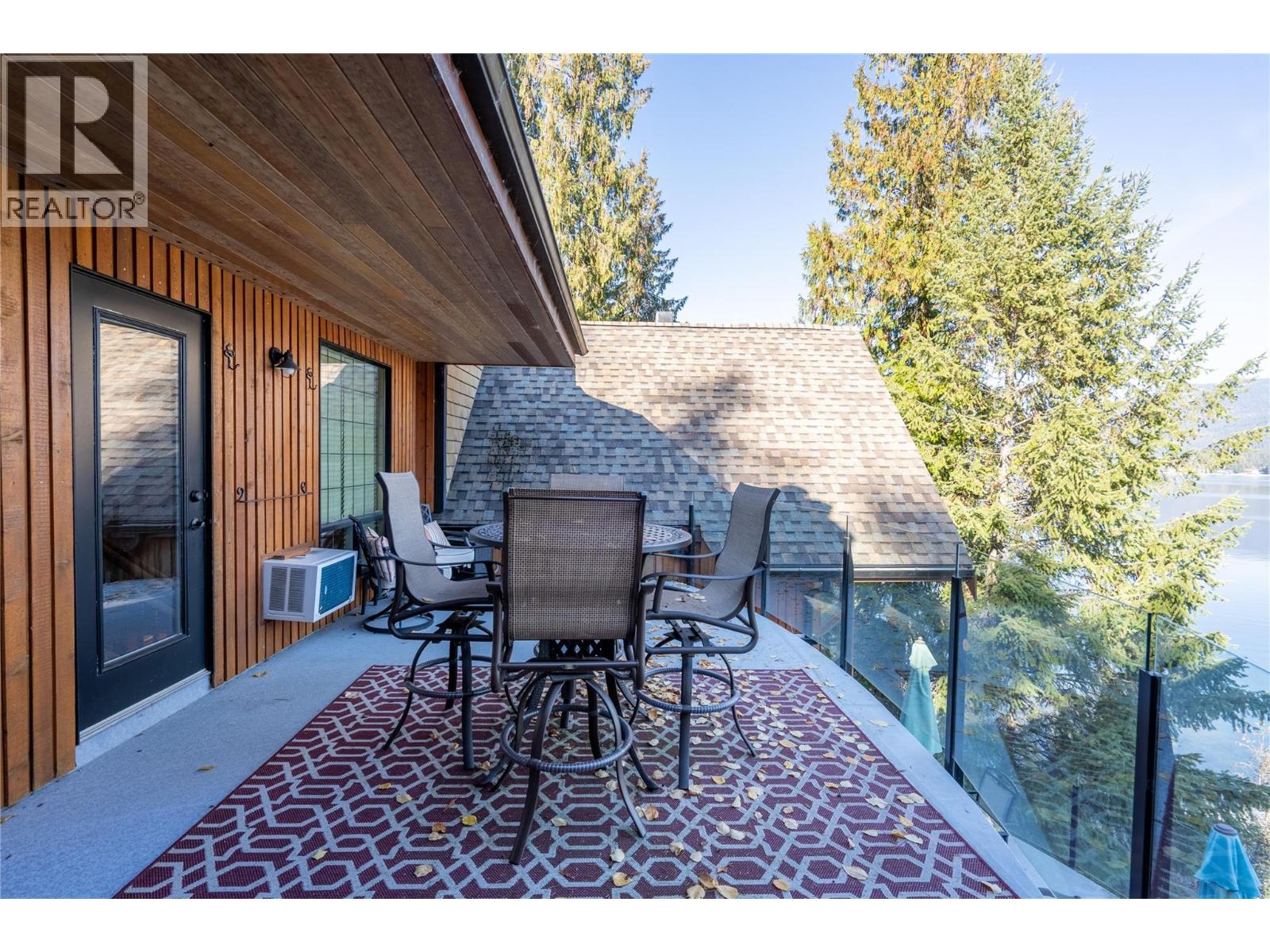 1722 WEST LAKE Drive - 45