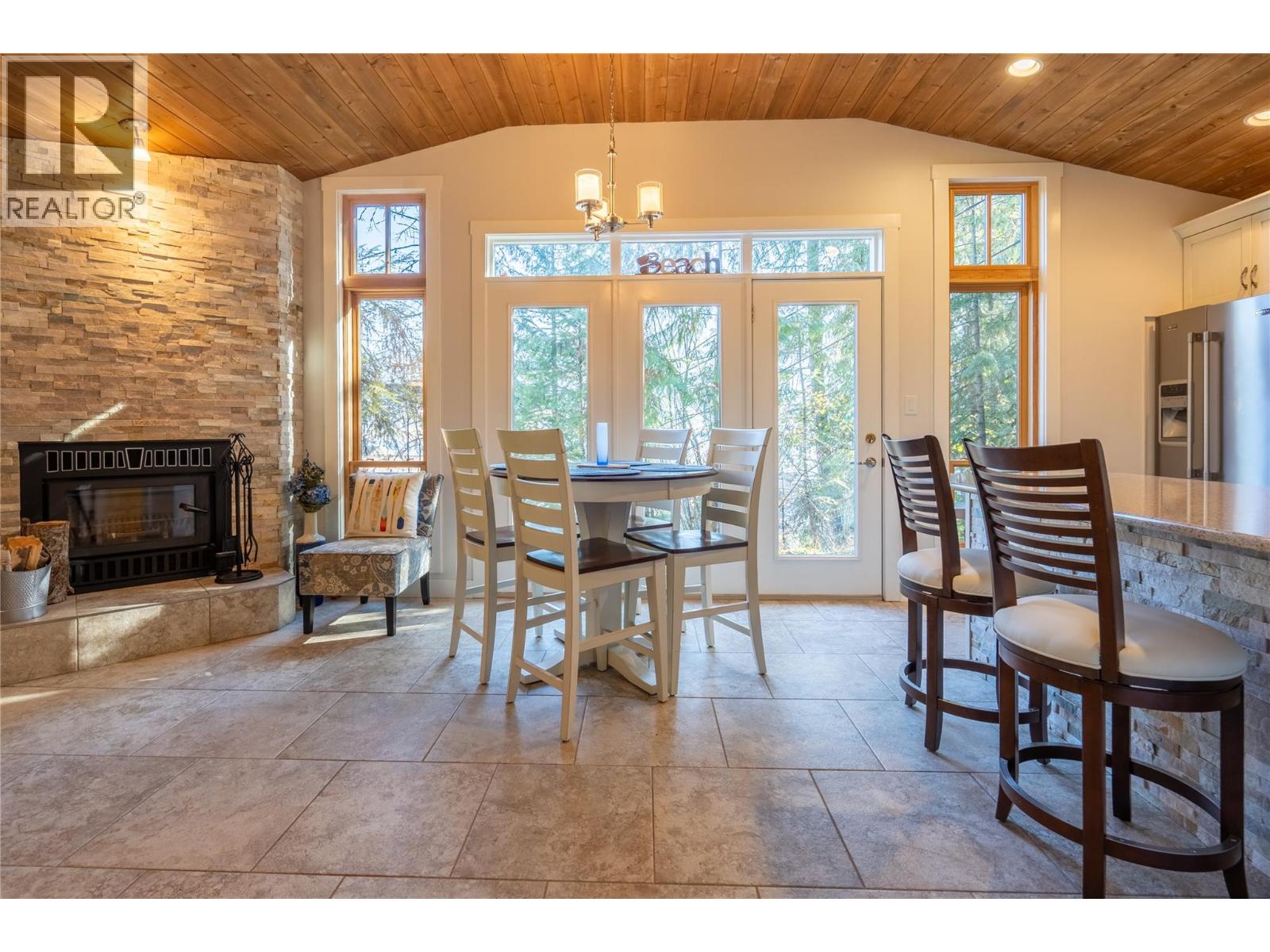 1722 WEST LAKE Drive - 79