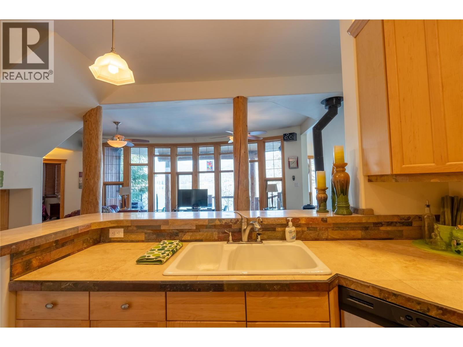 1722 WEST LAKE Drive - 63
