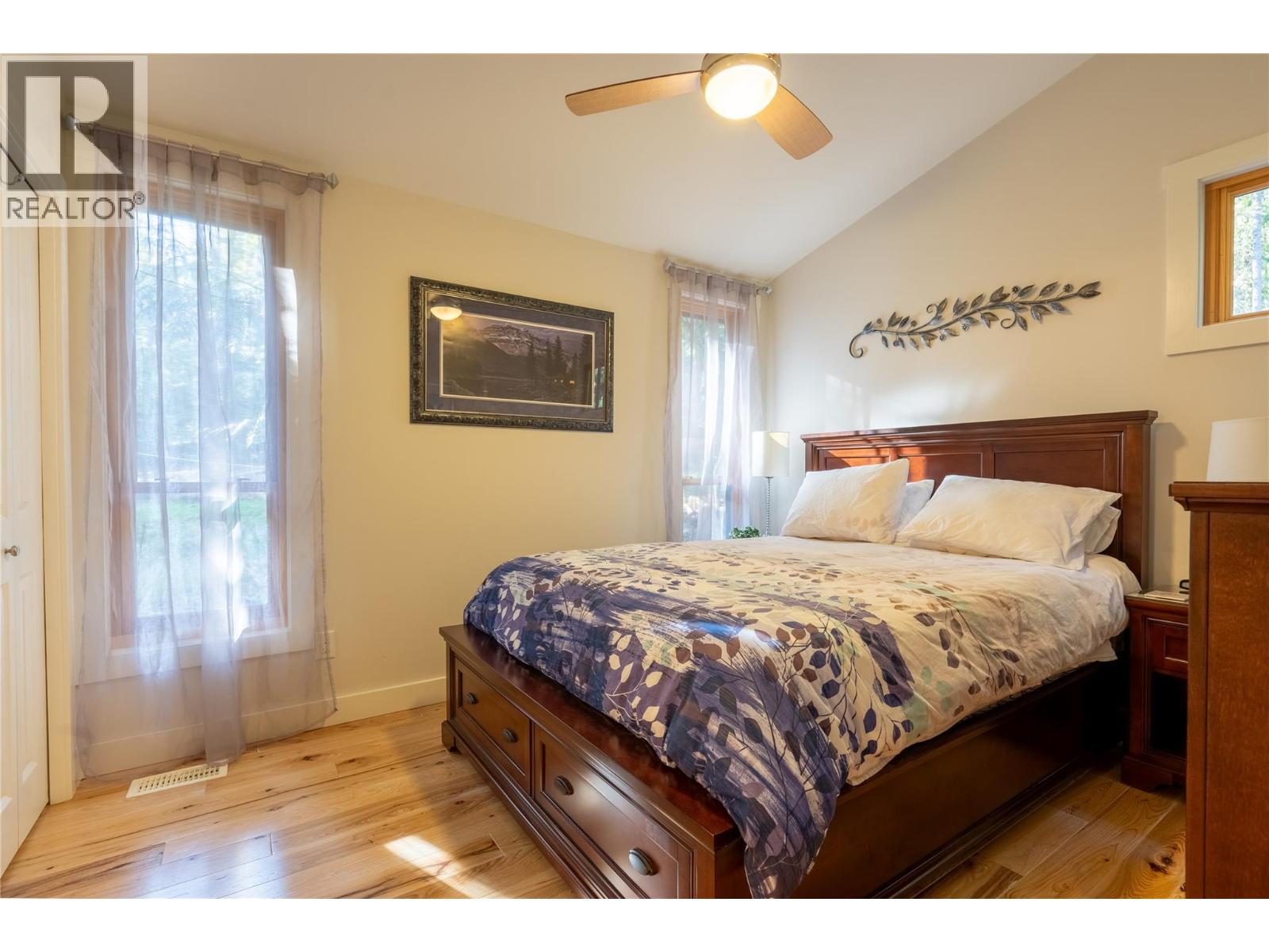 1722 WEST LAKE Drive - 85