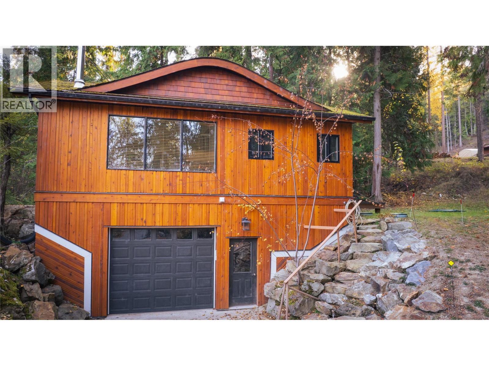 1722 WEST LAKE Drive - 95