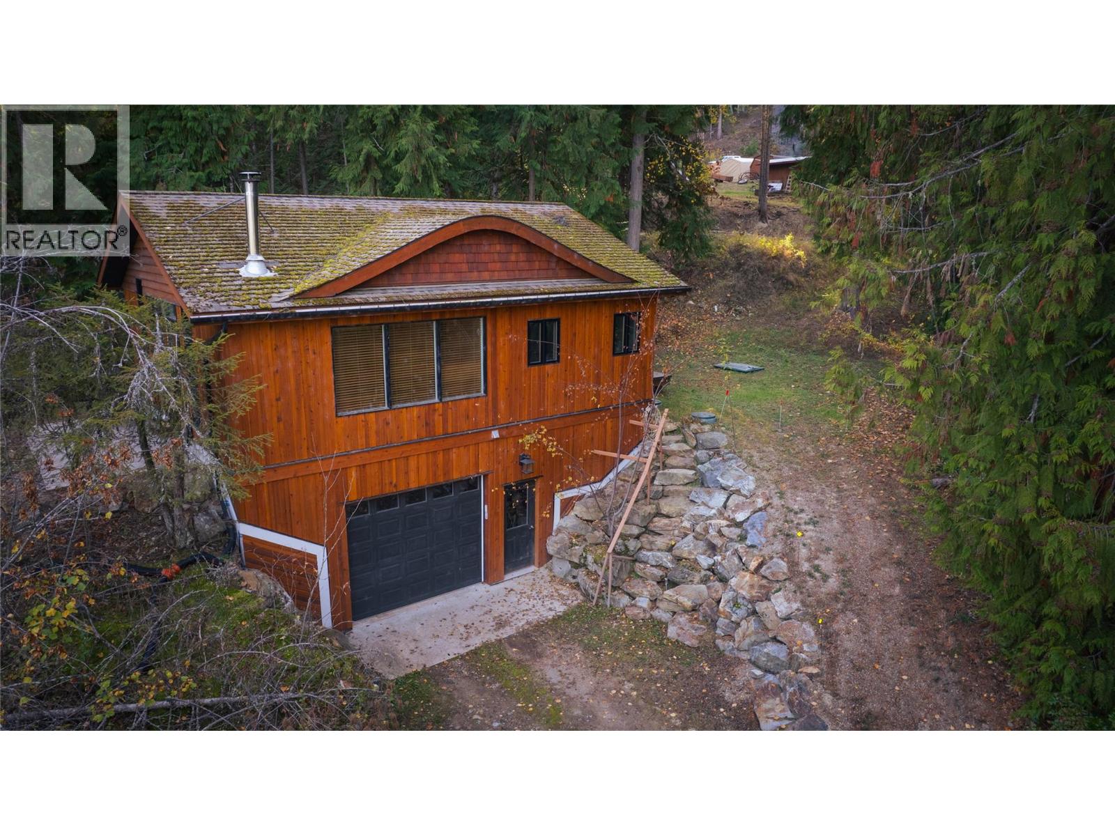 1722 WEST LAKE Drive - 92