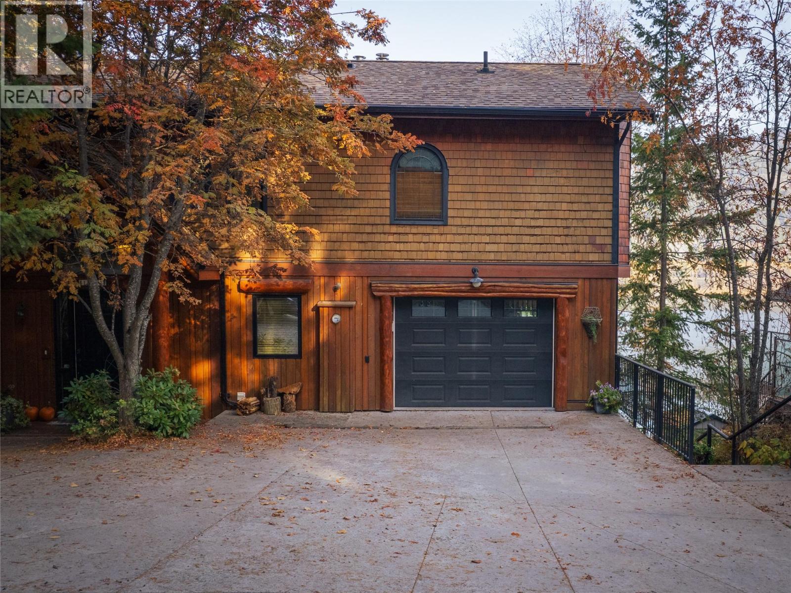 1722 WEST LAKE Drive - 90