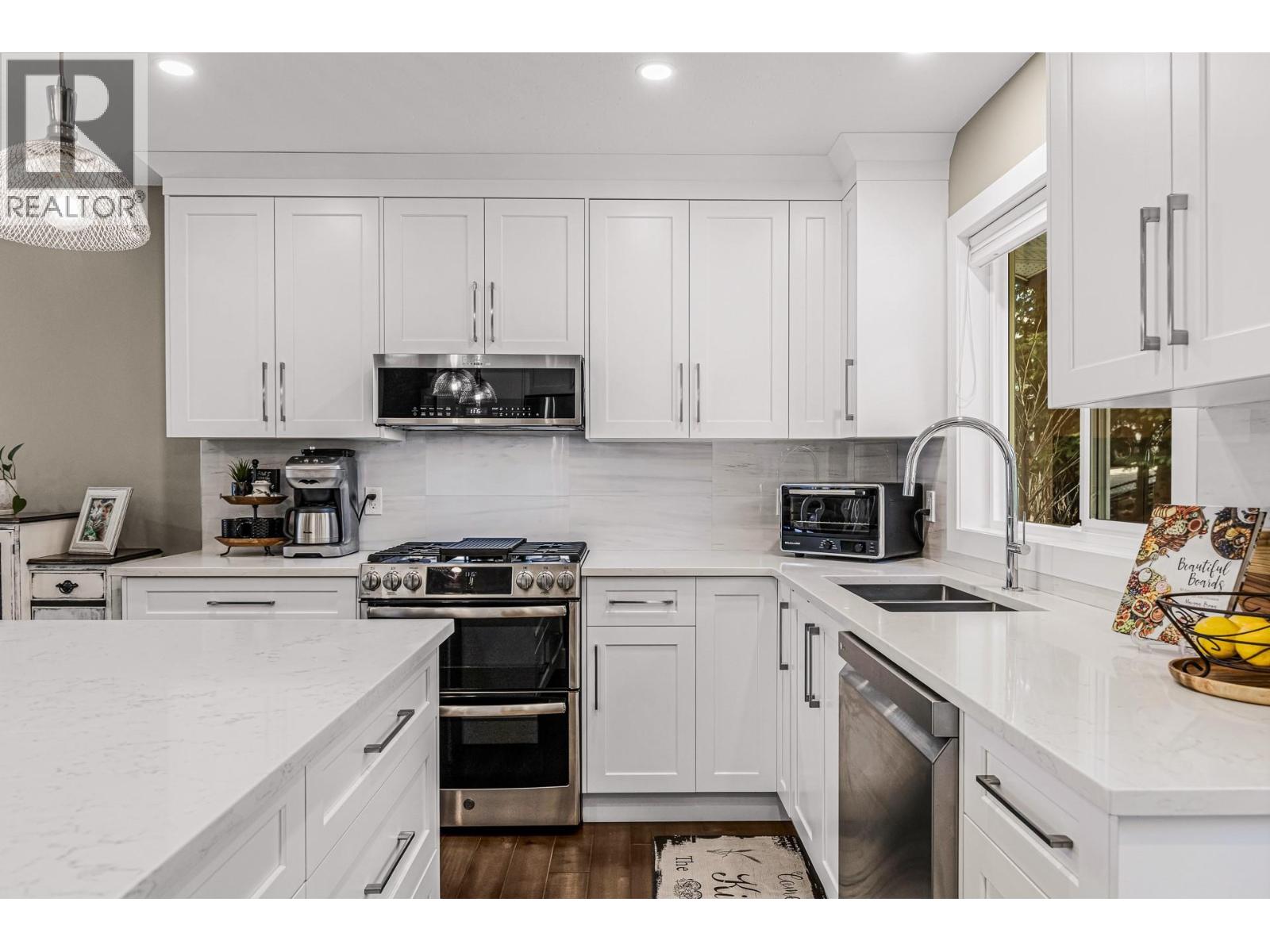 6064 Ellison Avenue - 4