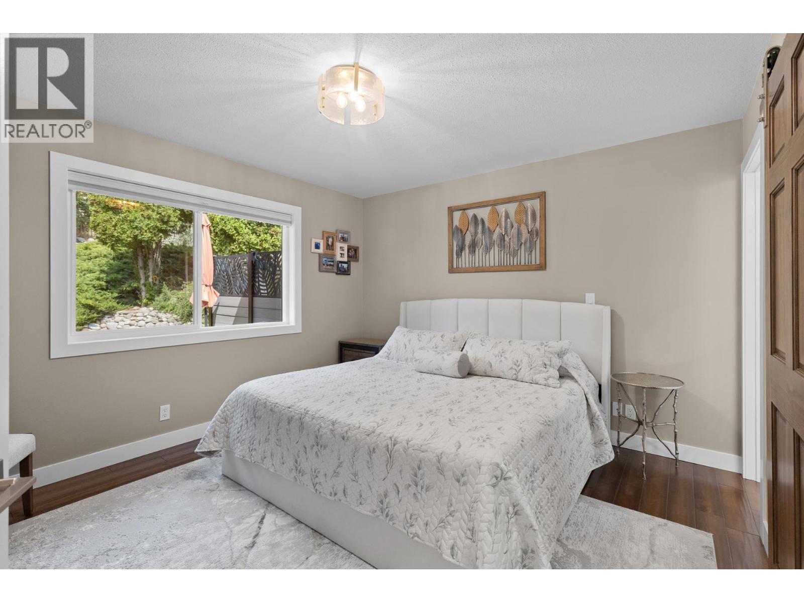 6064 Ellison Avenue - 13