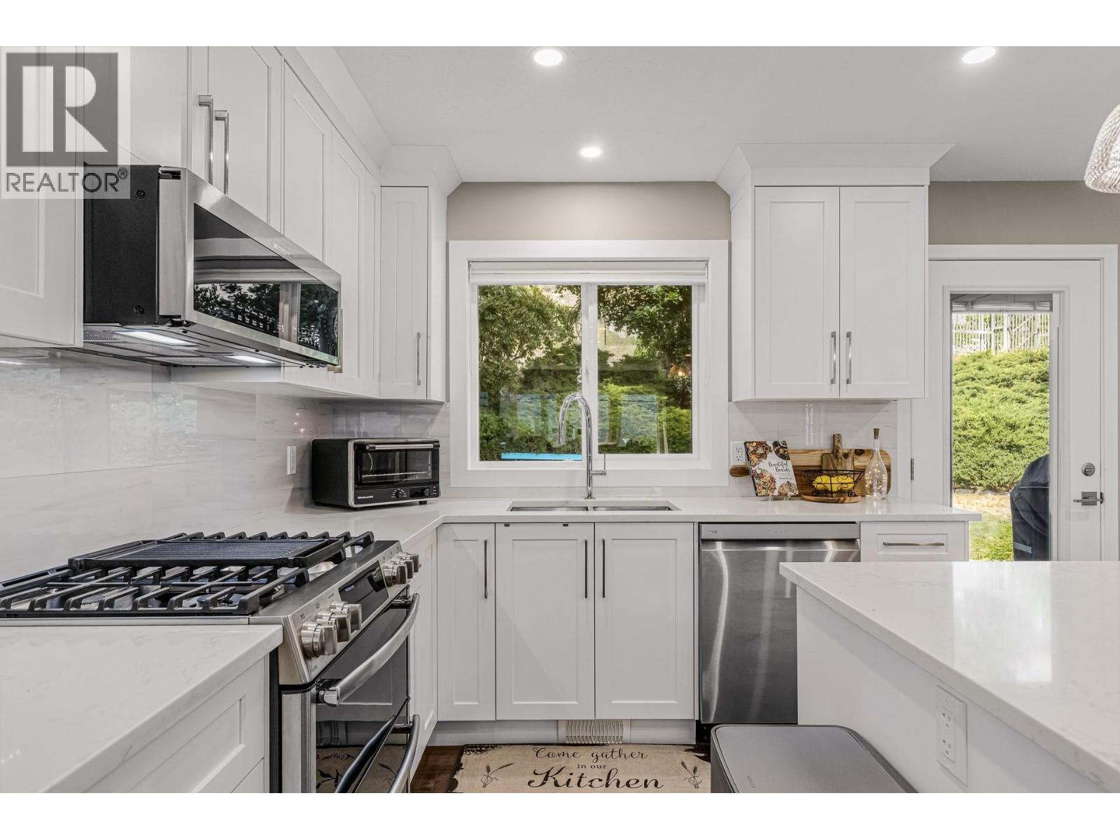 6064 Ellison Avenue - 3