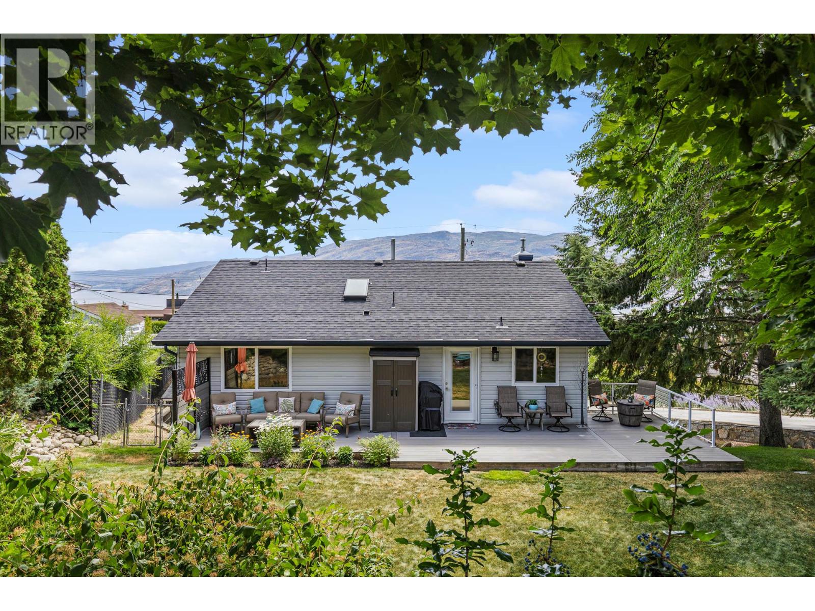 6064 Ellison Avenue - 40