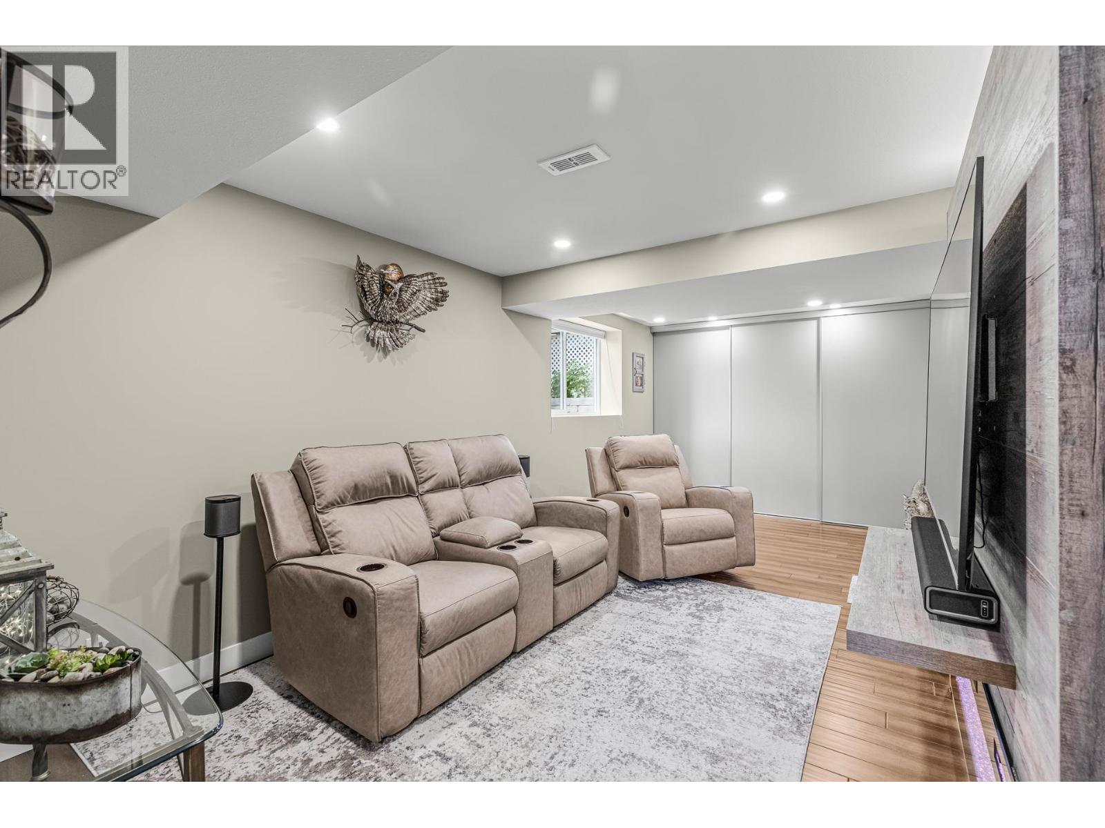 6064 Ellison Avenue - 24