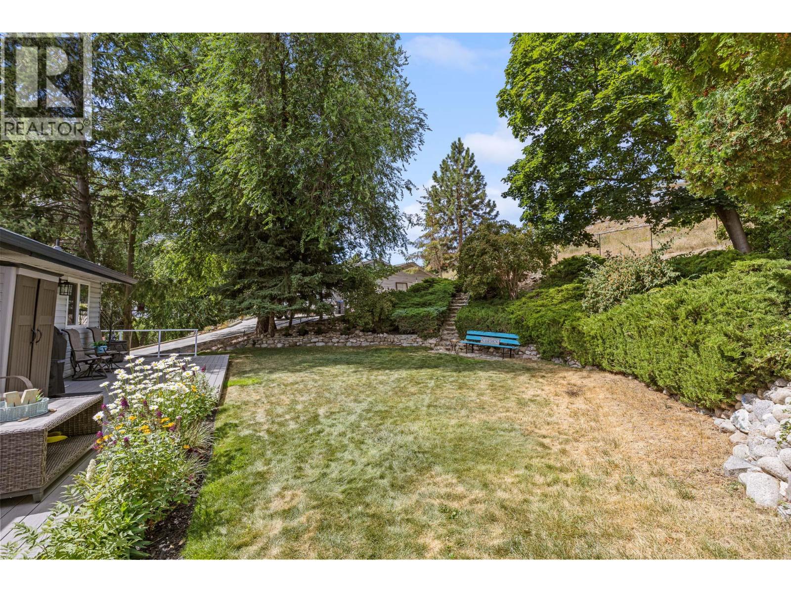 6064 Ellison Avenue - 37
