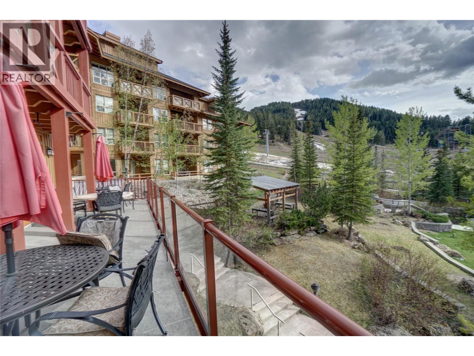 #322 2080 Summit Drive - 19