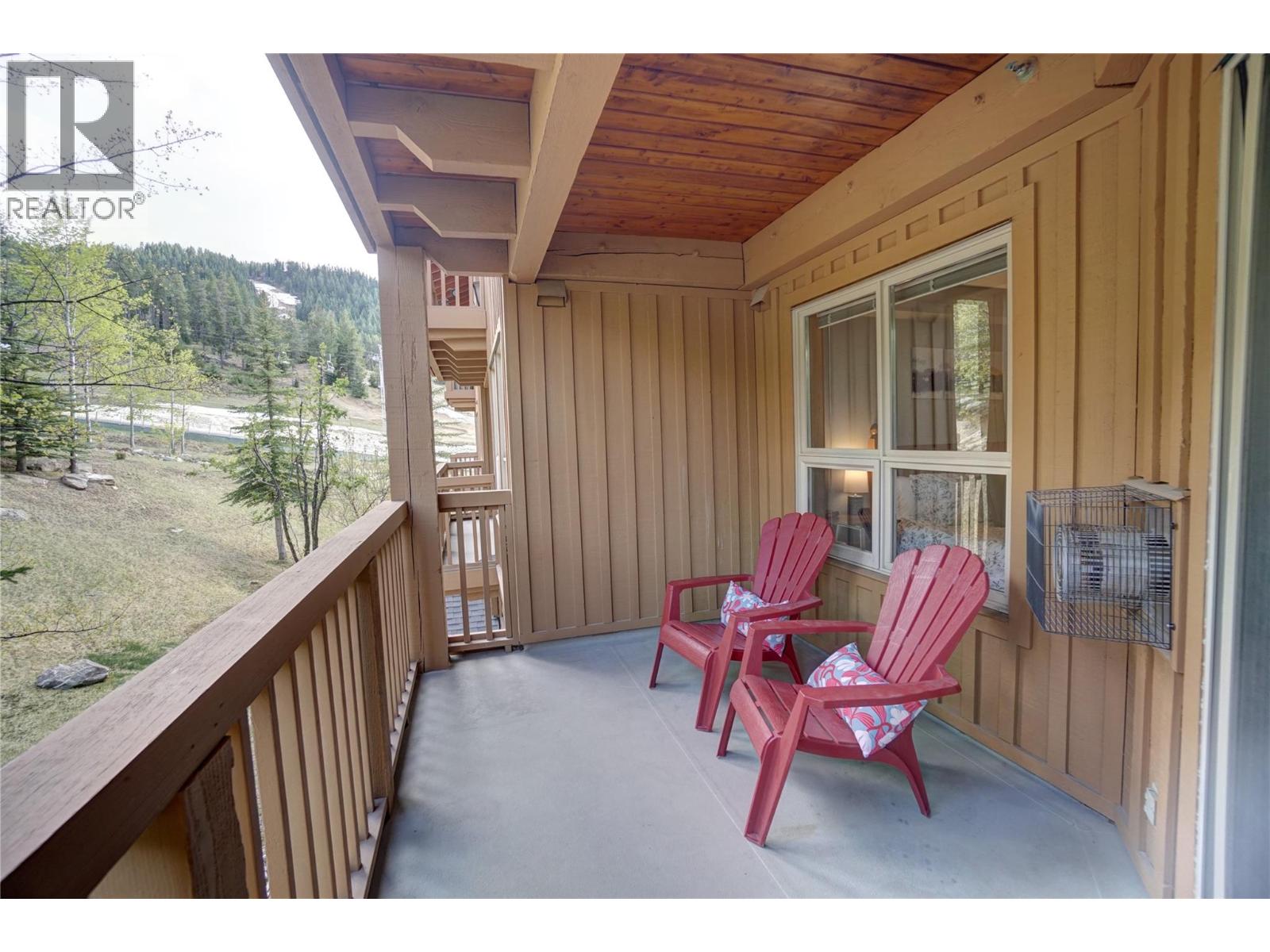 #322 2080 Summit Drive - 10