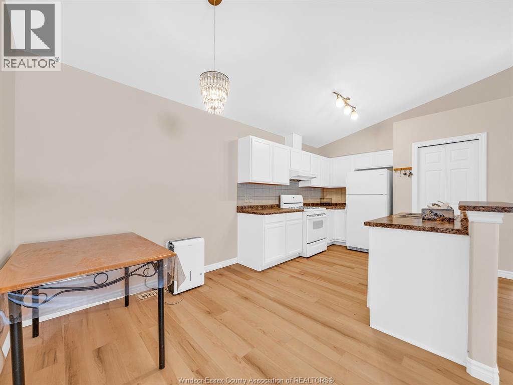 1455 DOBRICH STREET - 15