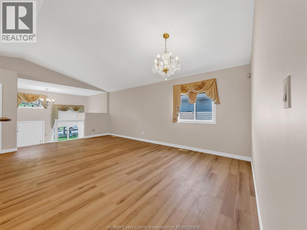 1455 DOBRICH STREET - 18