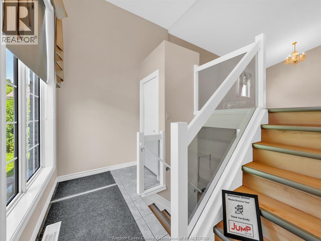 1455 DOBRICH STREET - 21