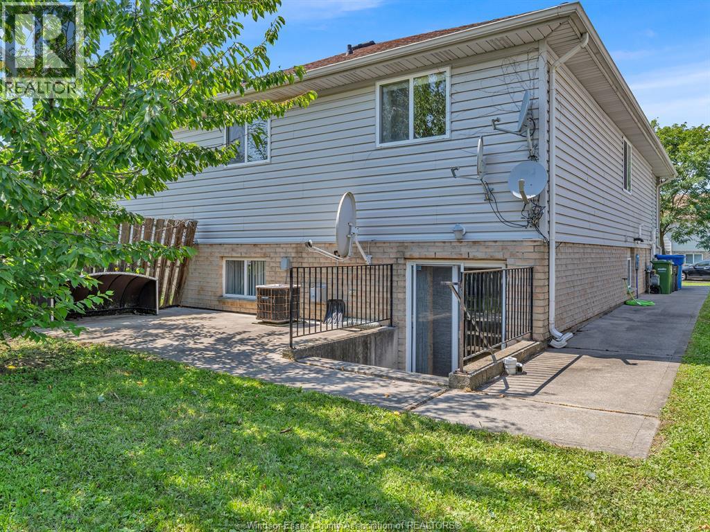 1455 DOBRICH STREET - 7