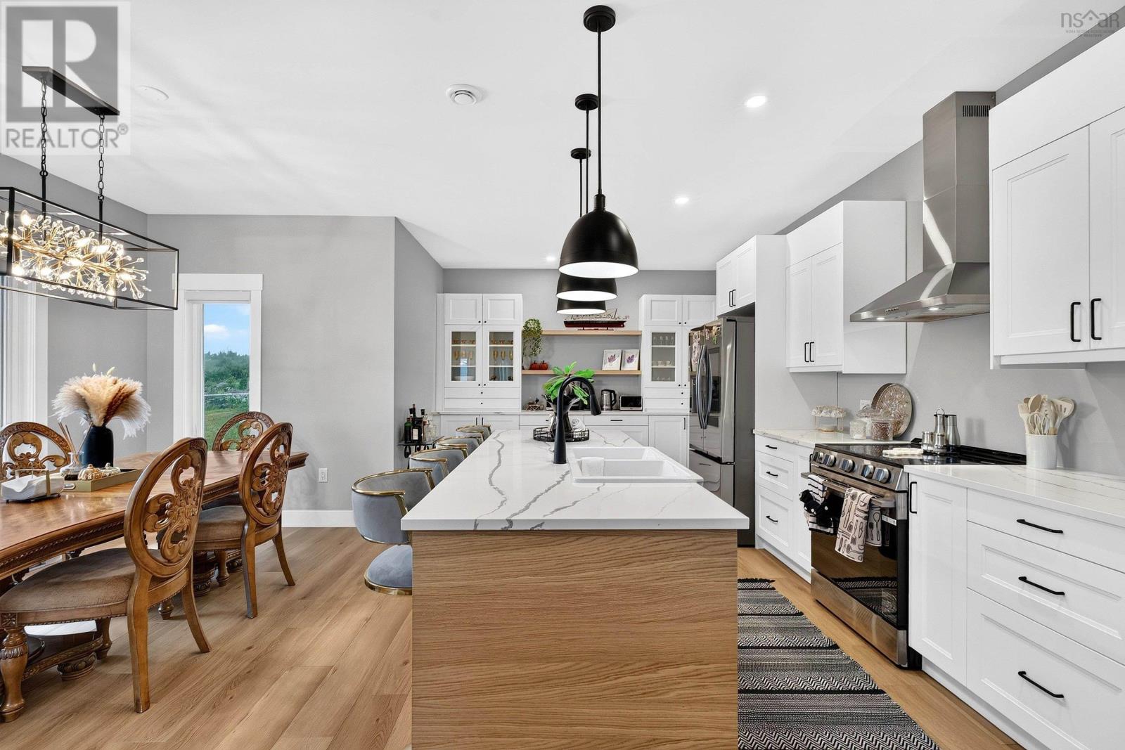 500 Hemlock Drive - 11