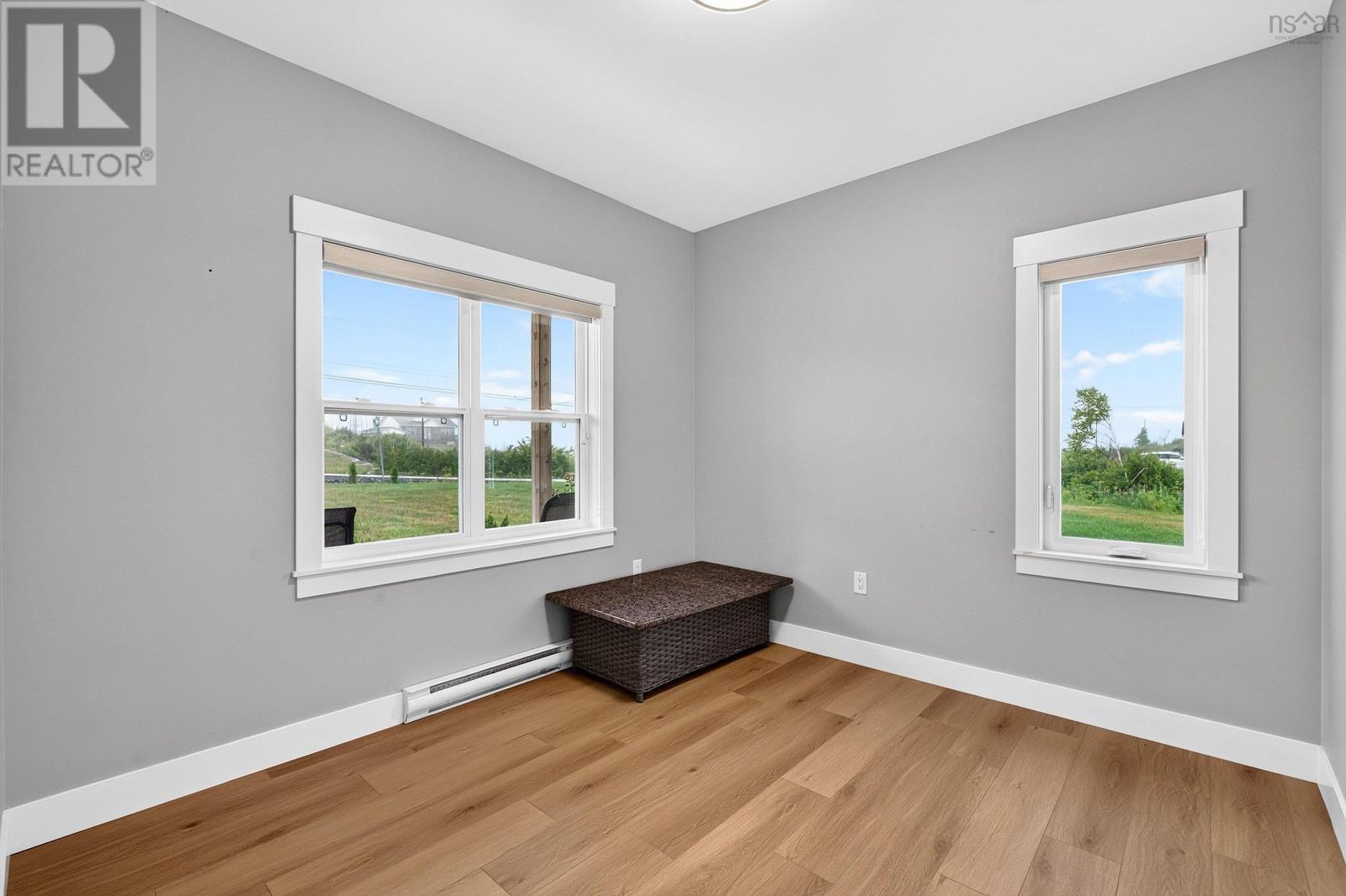 500 Hemlock Drive - 34