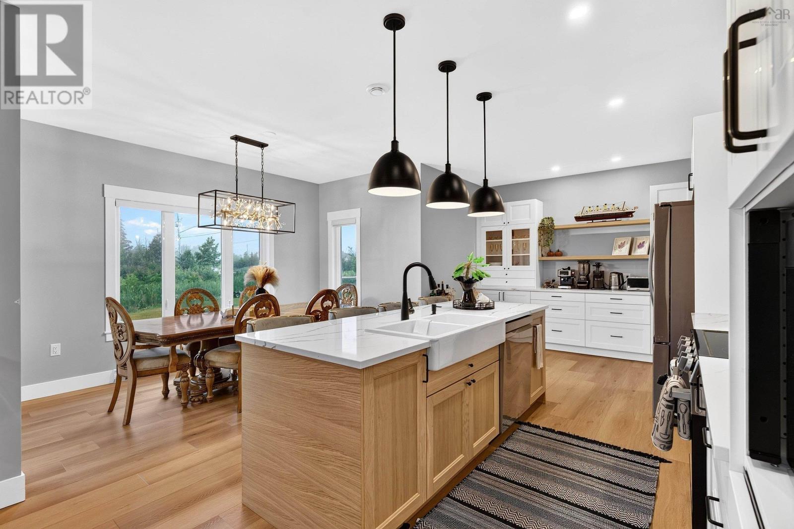 500 Hemlock Drive - 9
