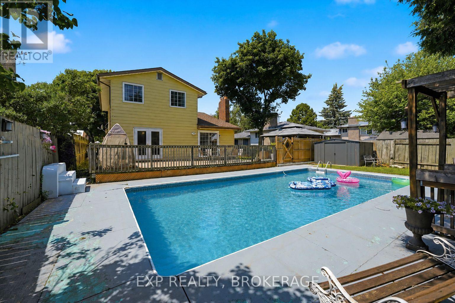 729 ALLUM AVENUE - 38