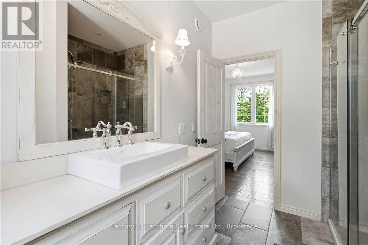 673 LAHEY ROAD - Image 22