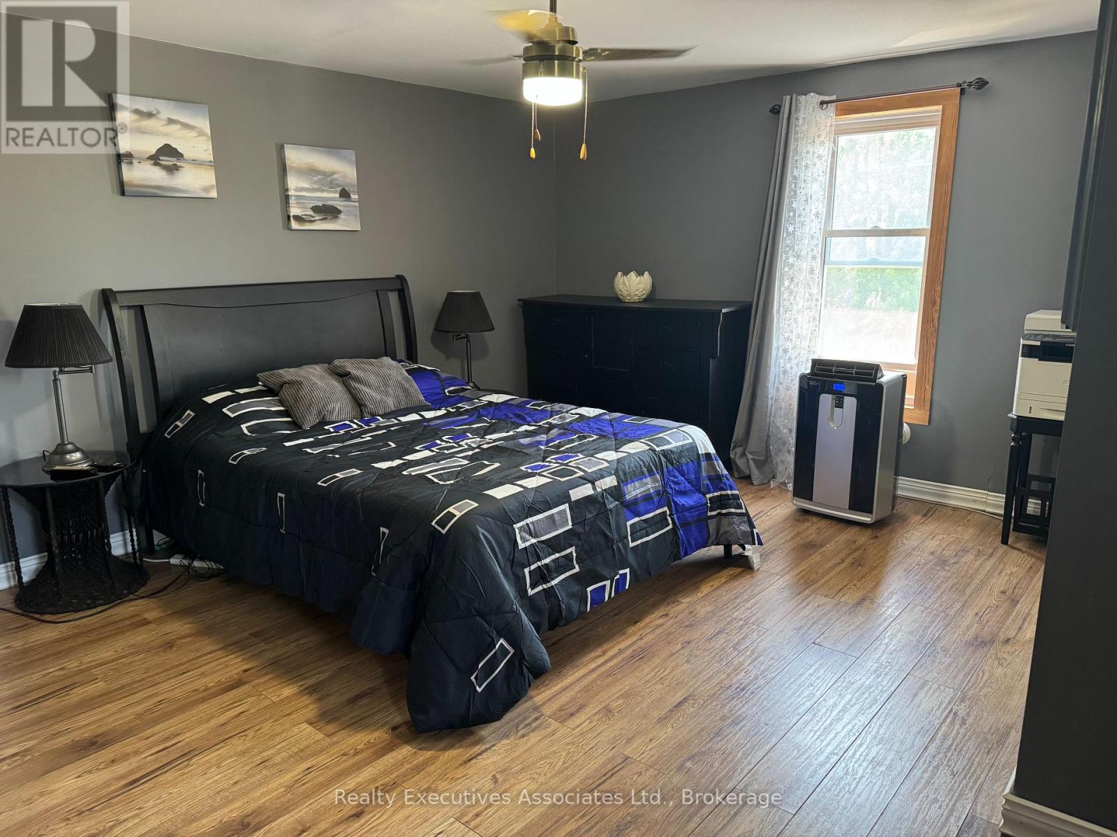 108 GODOLPHIN ROAD - 15