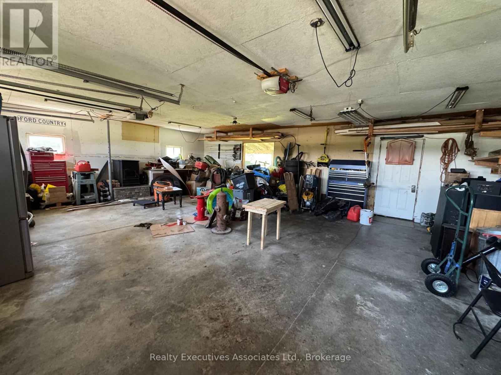 108 GODOLPHIN ROAD - 23