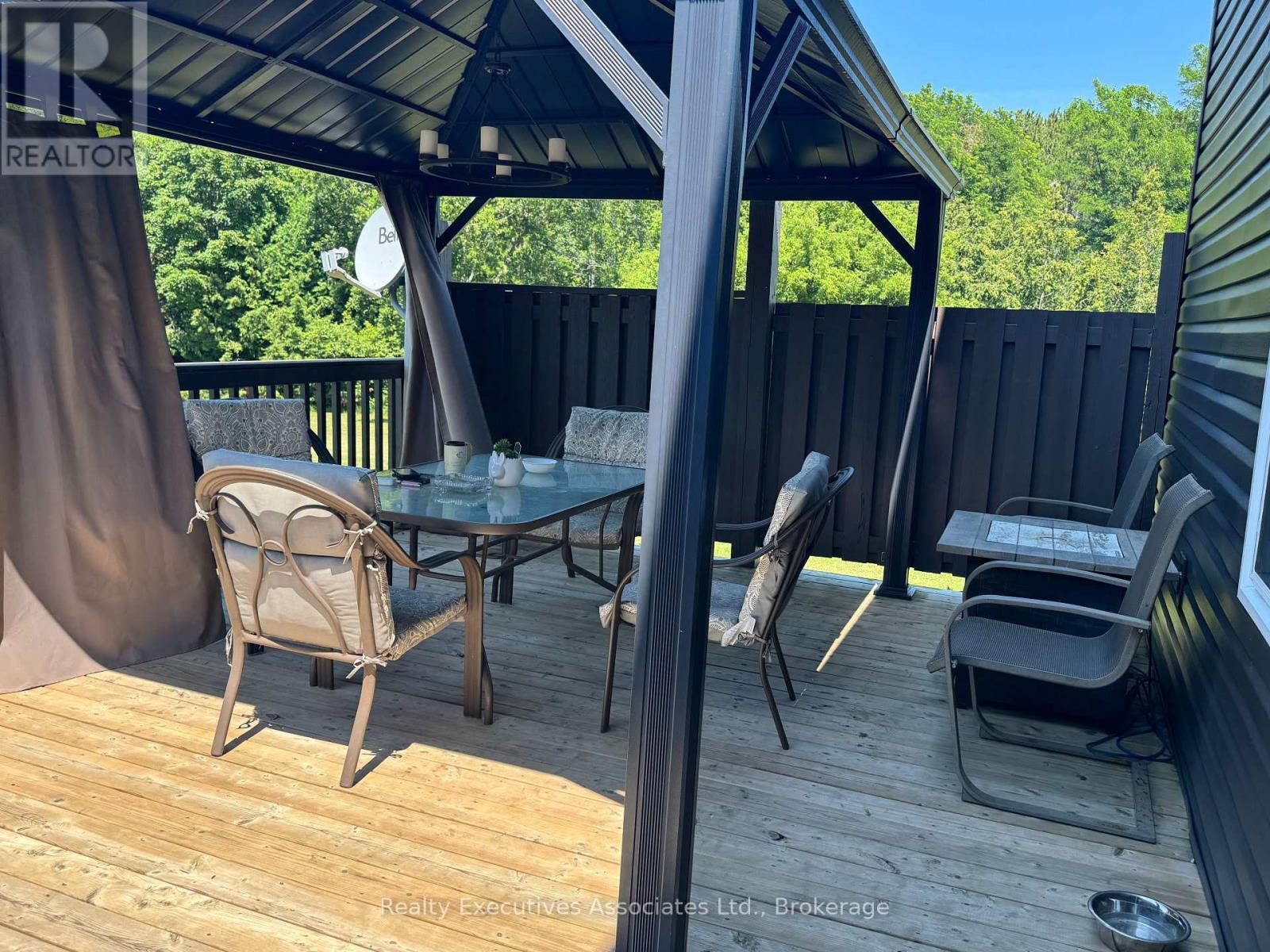 108 GODOLPHIN ROAD - 24