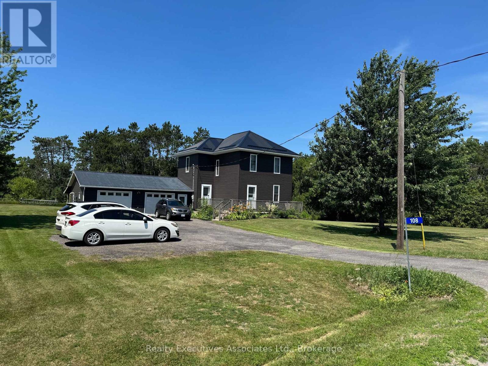 108 GODOLPHIN ROAD - 30