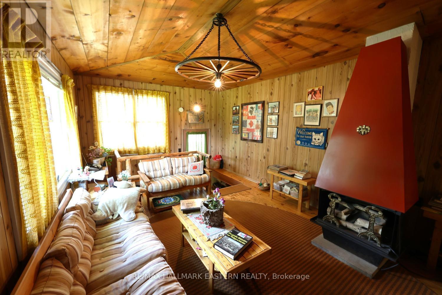 29 OAK STREET - Image 22