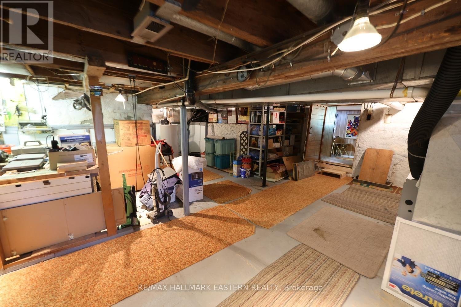 29 OAK STREET - Image 38