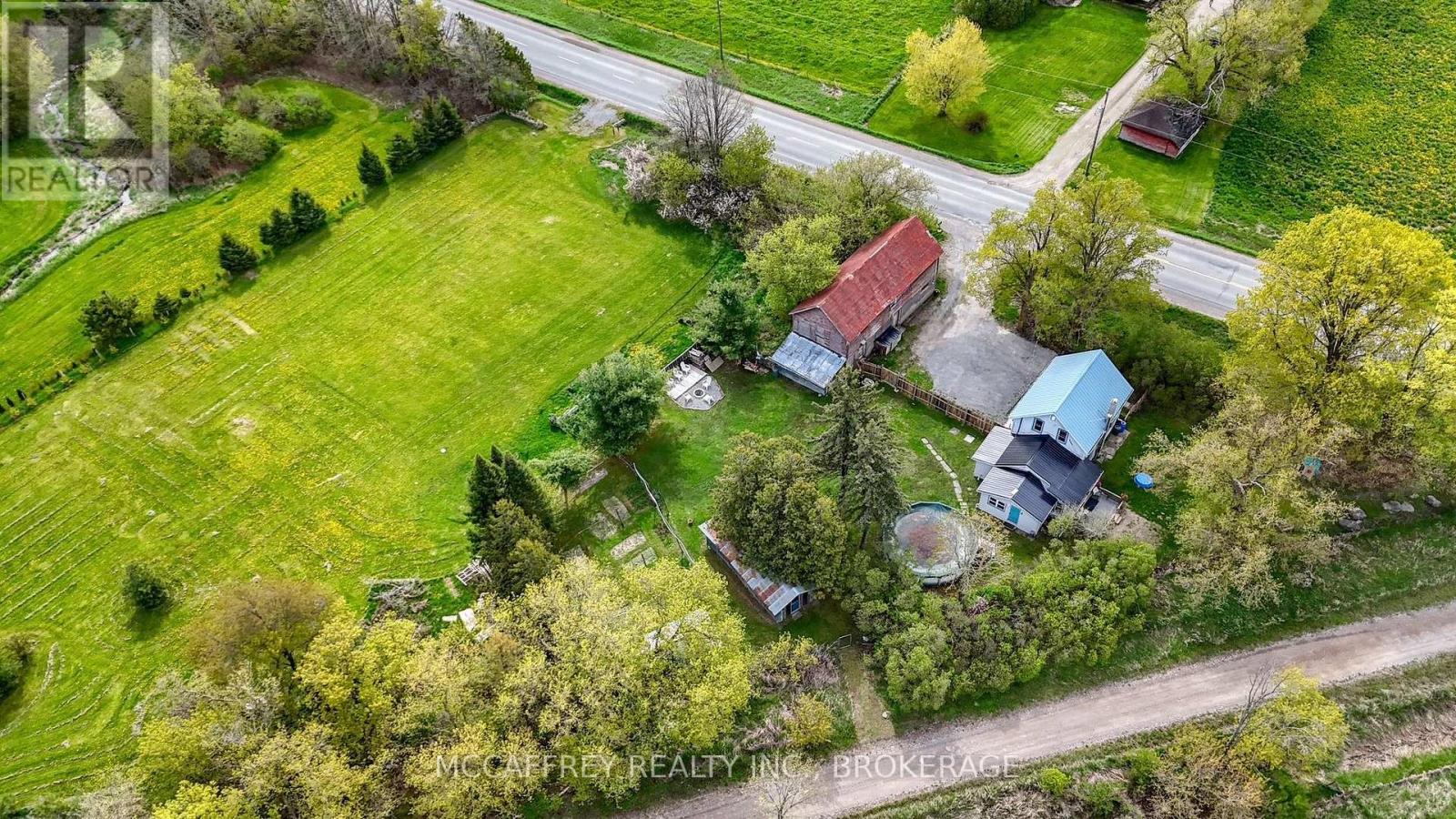 476 HOARDS ROAD - 1
