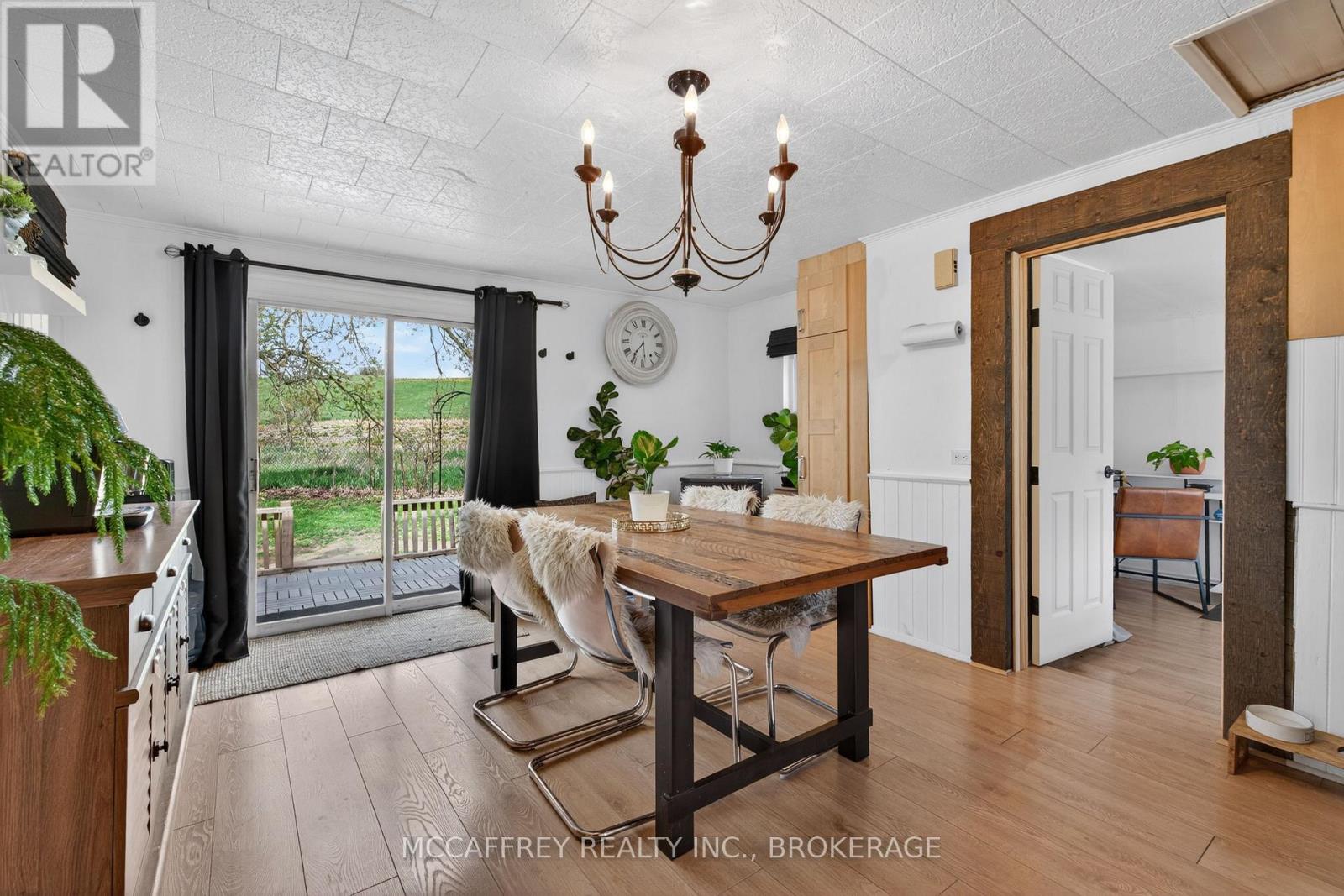 476 HOARDS ROAD - 12