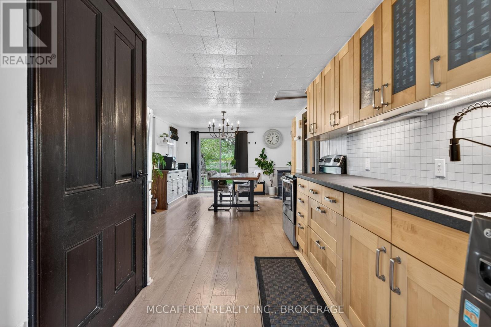 476 HOARDS ROAD - 16
