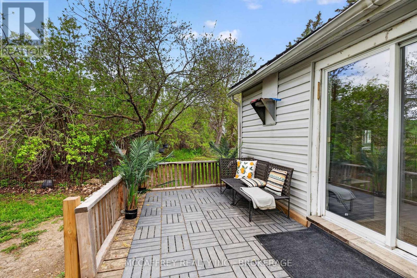 476 HOARDS ROAD - 29