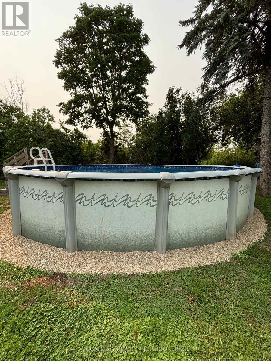 476 HOARDS ROAD - 32