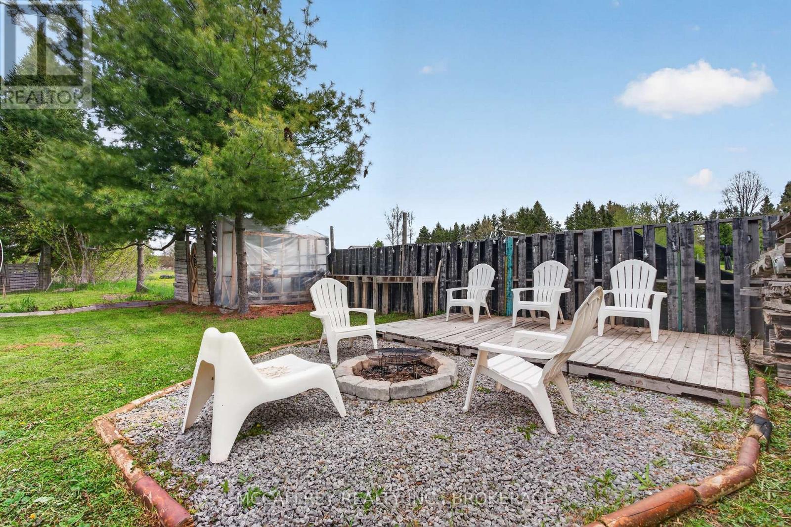 476 HOARDS ROAD - 40