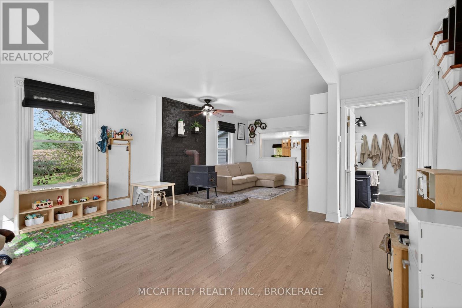 476 HOARDS ROAD - 6