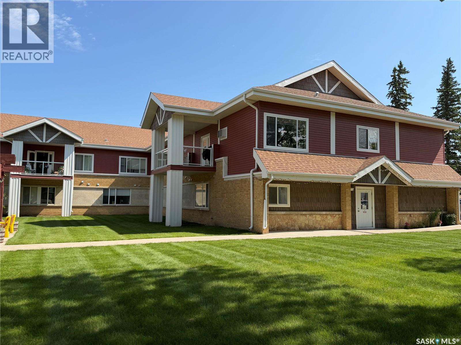 #109 302 Bemister AVENUE E - 3