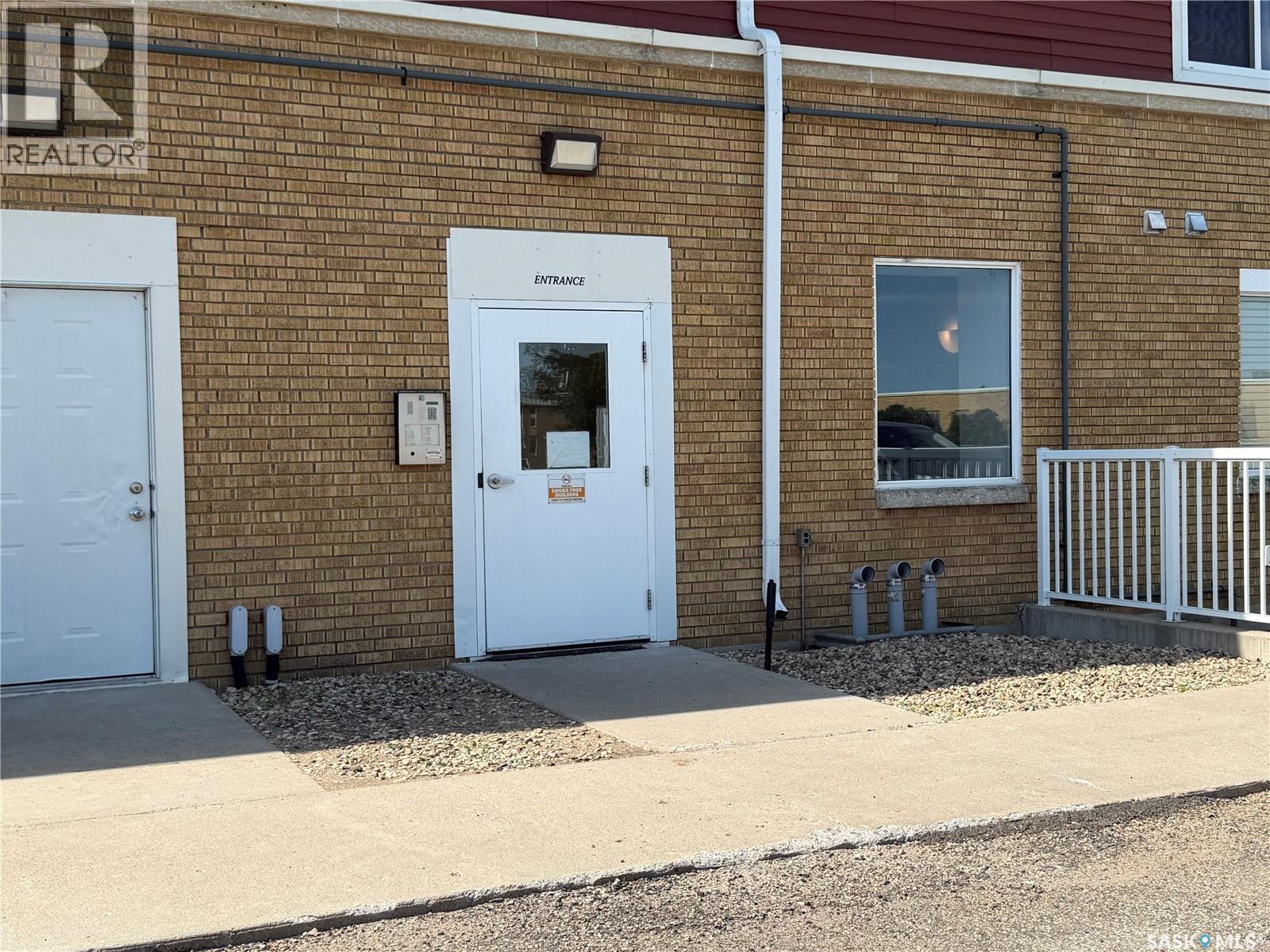 #109 302 Bemister AVENUE E - 7