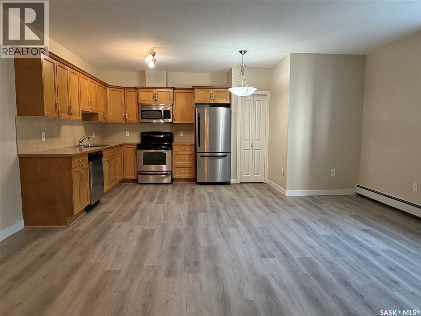 #109 302 Bemister AVENUE E - 8