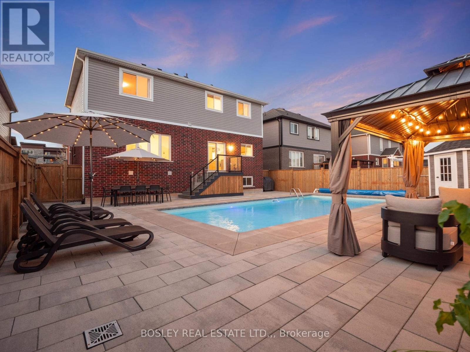 75 BERGENSTEIN CRESCENT - 2