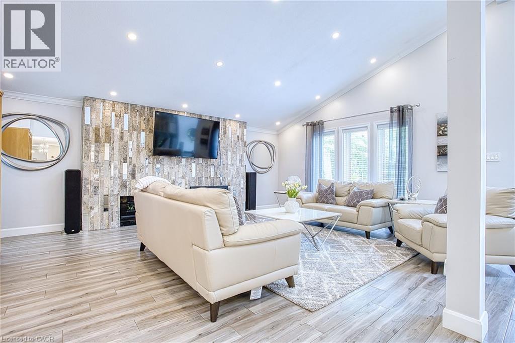 3263 GUYATT Road - 13