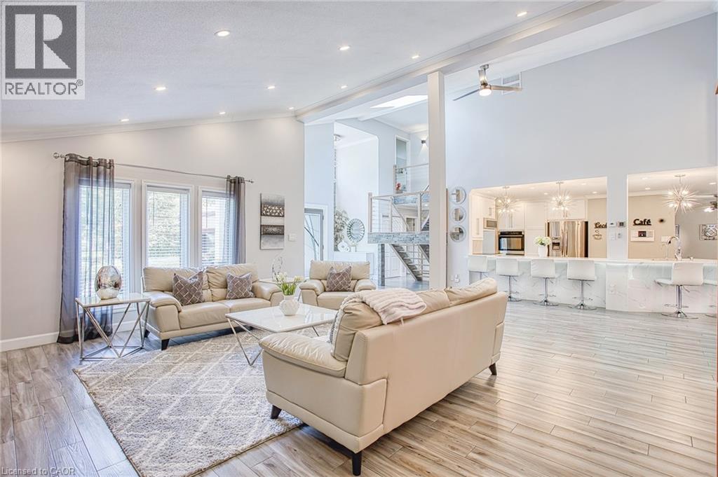 3263 GUYATT Road - 17