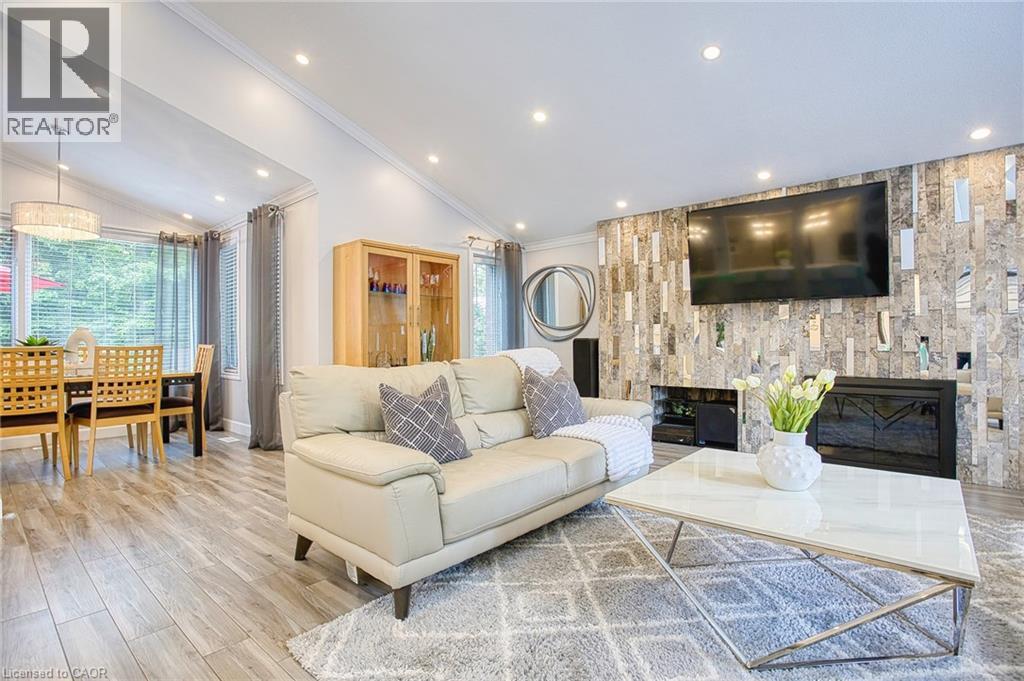 3263 GUYATT Road - 15