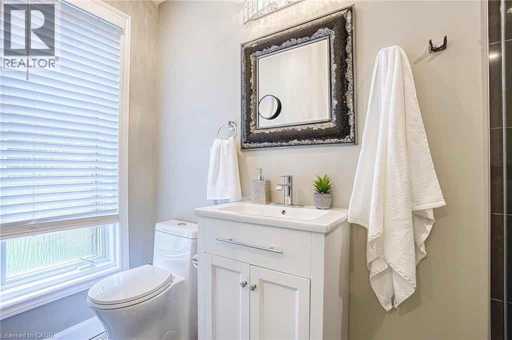 3263 GUYATT Road - 25