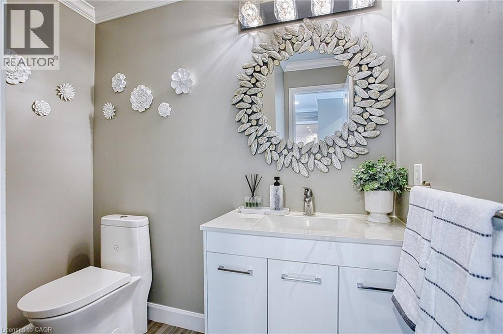 3263 GUYATT Road - 23