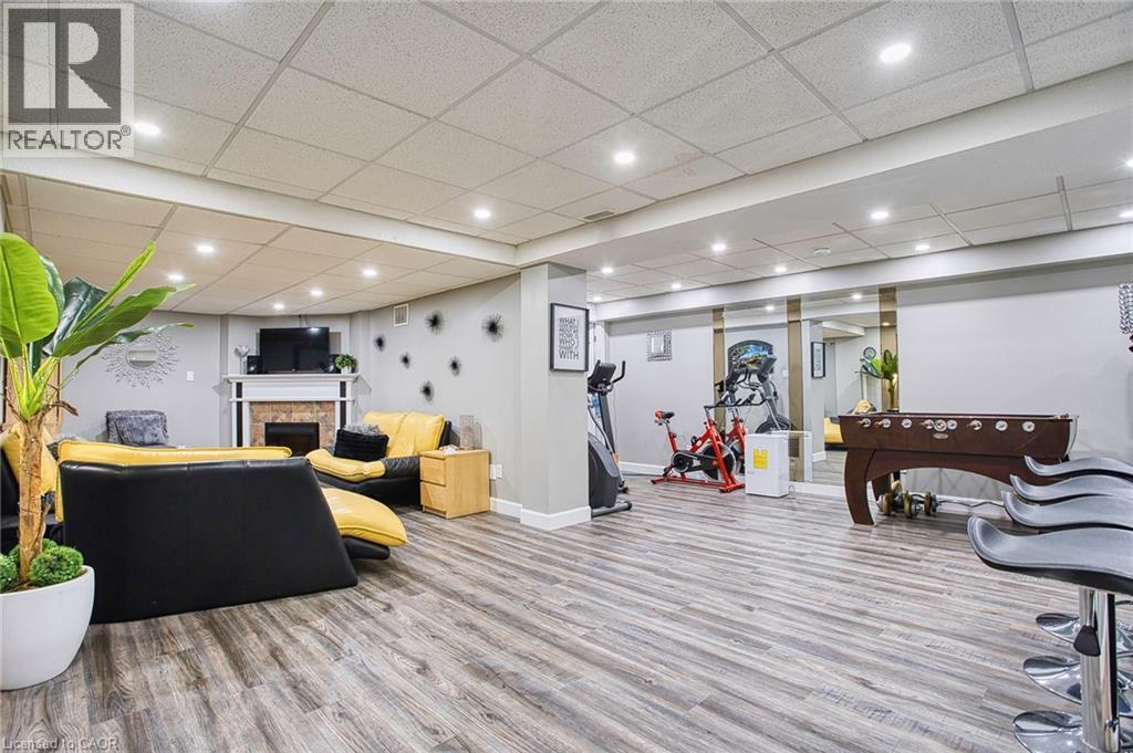 3263 GUYATT Road - 37
