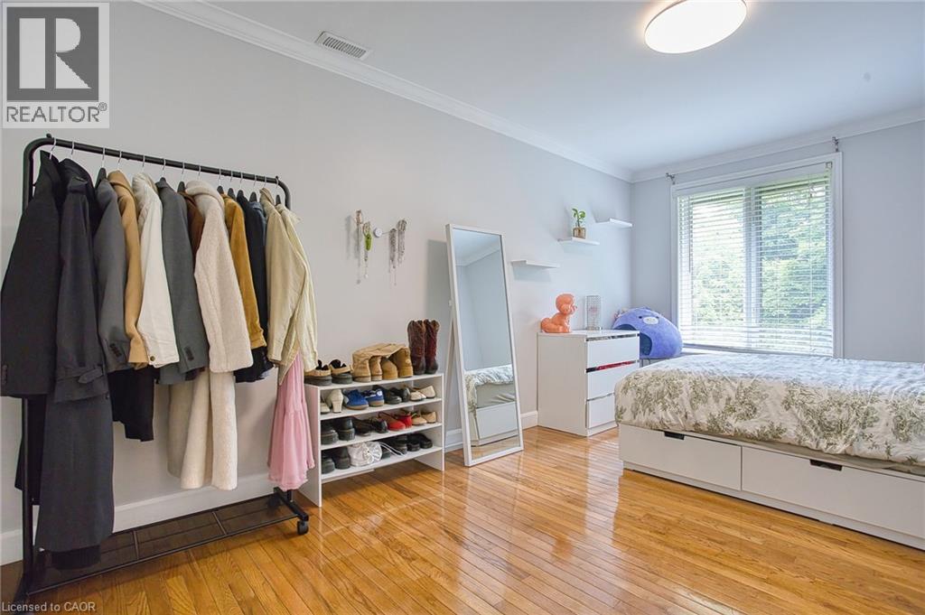 3263 GUYATT Road - 35
