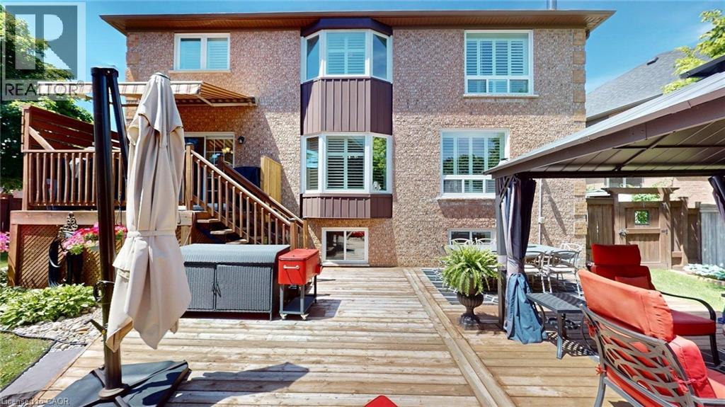 39 FALCON Court - 35