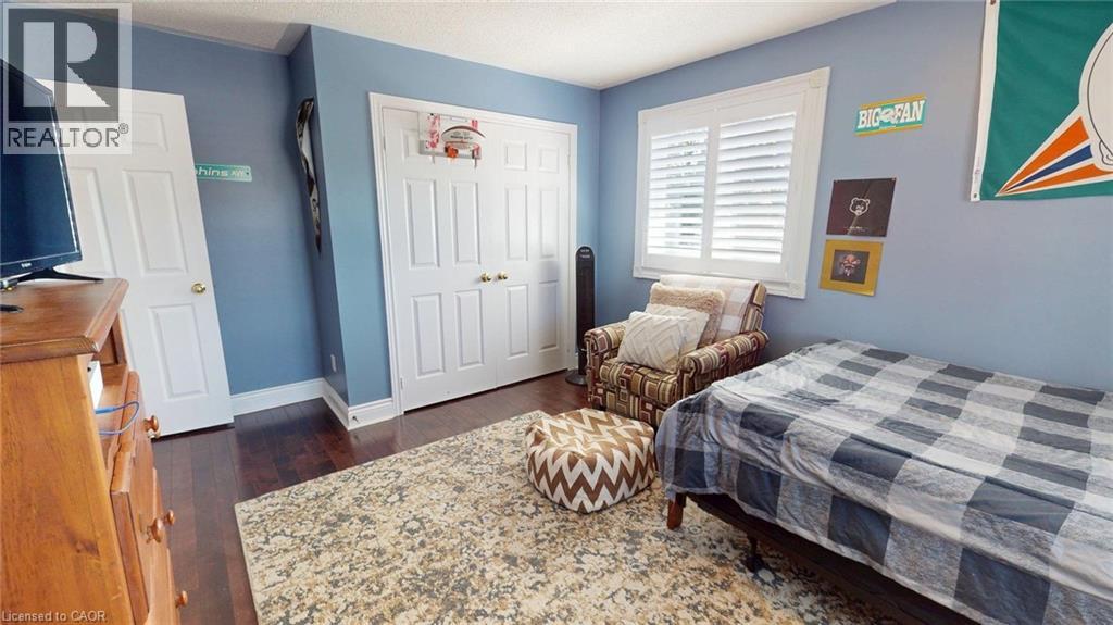 39 FALCON Court - Image 28